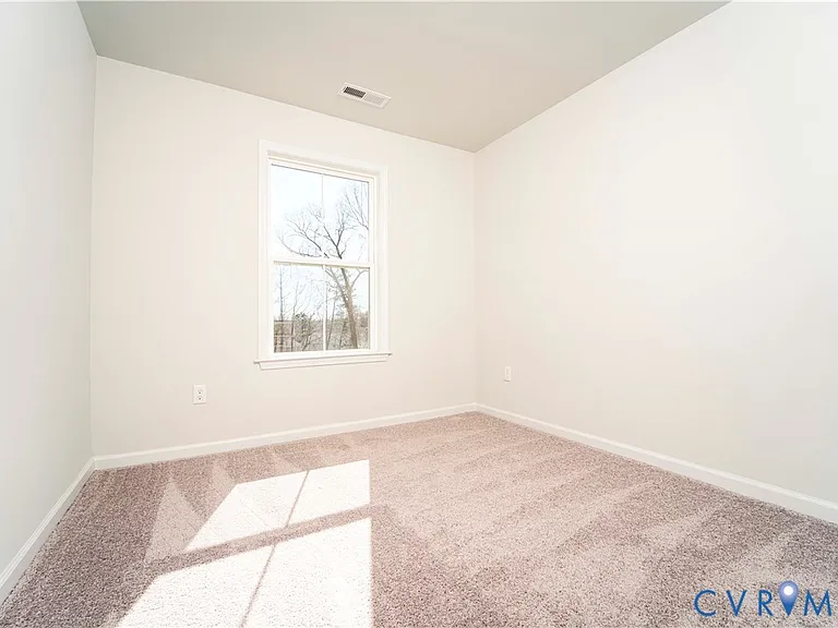 212 Avenda Ln — Photo 19