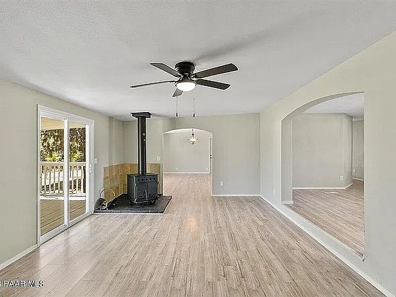 5th image of 9675 S Sunset Dr