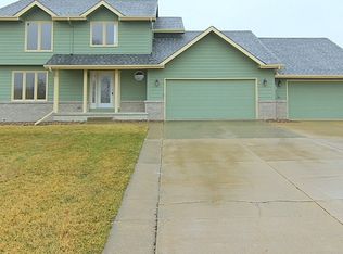 8149 NE 27th Ave, Altoona, IA 50009