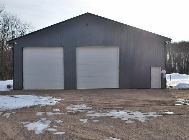 1st image of 5542 Plantation Ln