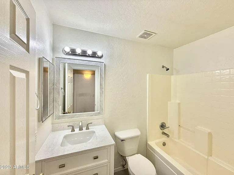 13719 W Keim Dr — Photo 11