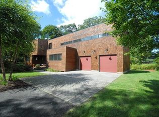 120 Laurel St, Concord, MA 01742