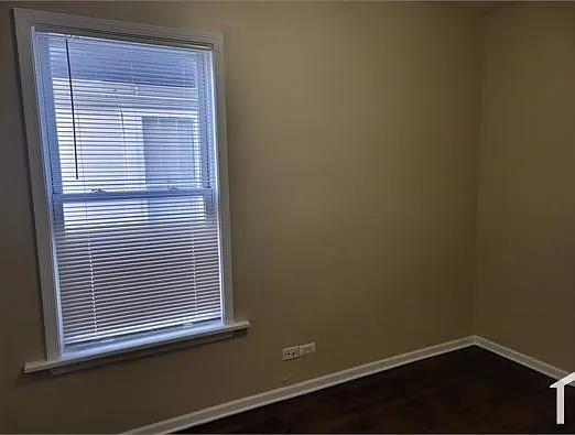 311 W 107th Pl — Photo 16