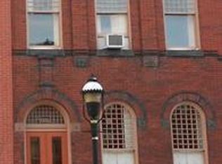 1526 Bolton St, Baltimore, MD 21217