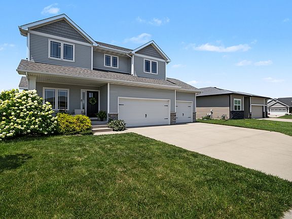 2nd image of 1206 NW Abbie Dr