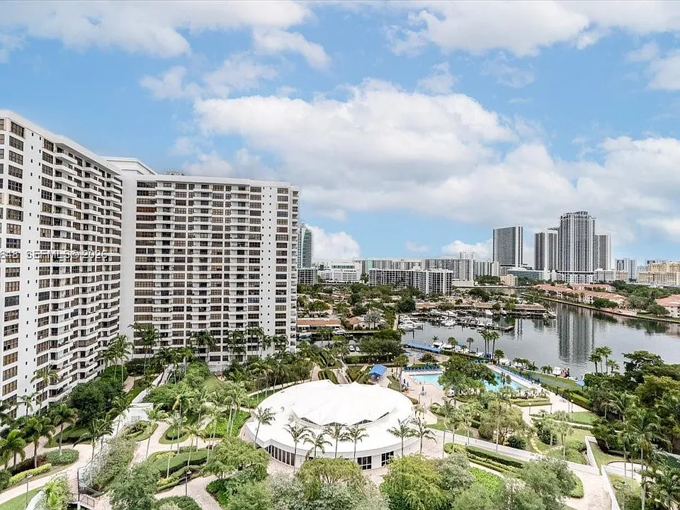 600 Three Islands Blvd #1413