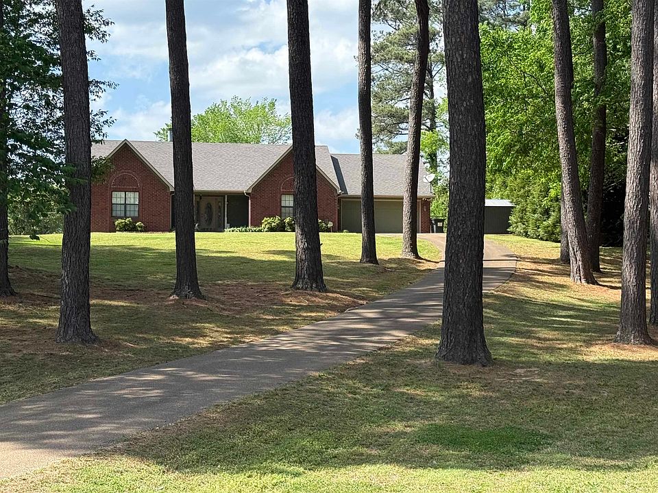 1st image of 672 Reed Cir