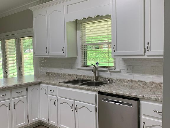 Kitchen
22x11