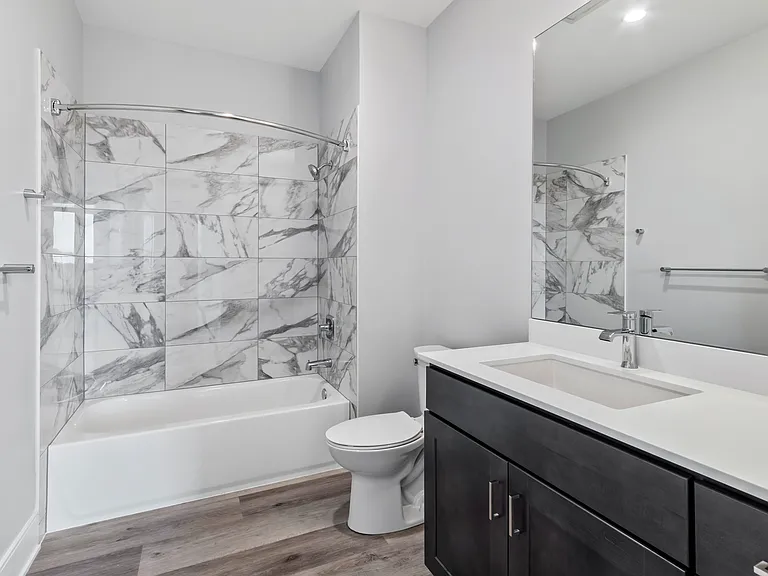 The Pierce At 7 Van Buren — Photo 21