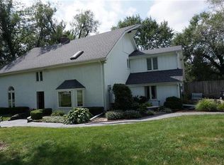 32701 E Pink Hill Rd, Grain Valley, MO 64029