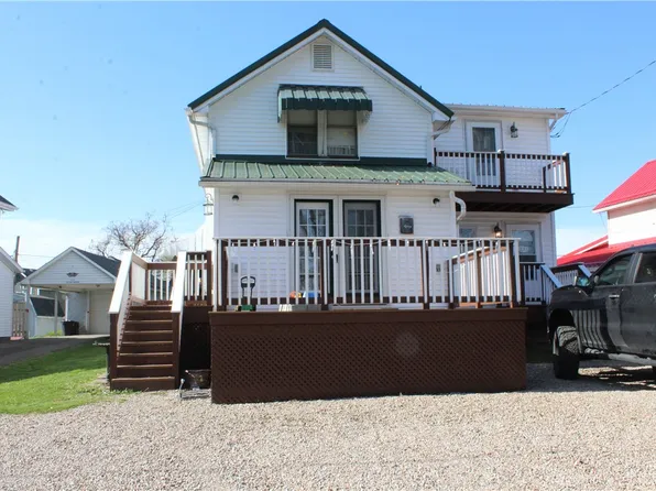 195 Adelaide Ave, Bobtown, PA 15327