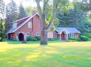 679 Lake Rd, Webster, NY 14580