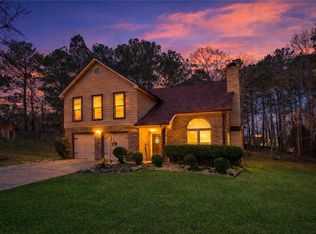 2100 Green Tree Ct, Lithonia, GA 30058