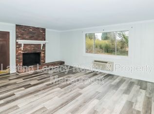 2331 15th St NE, Hickory, NC 28601