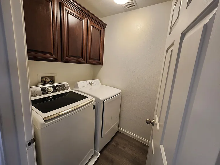9326 Pencil Cedar Ave — Photo 8