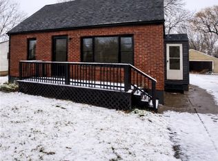 92 Sharon Pkwy, Buffalo, NY 14218