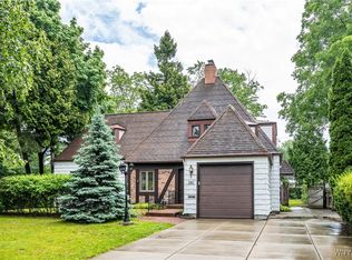141 Woodcrest Blvd, Buffalo, NY 14223