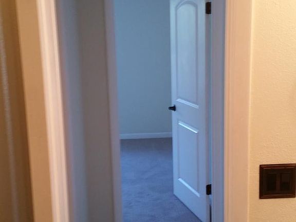 4th image of 3 Elm Ave SE APT D