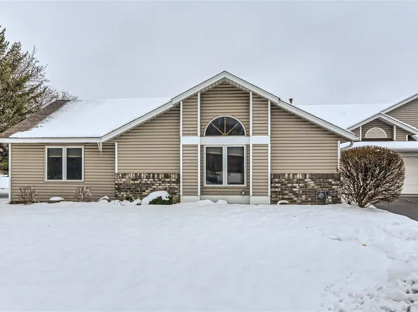 9208 Windsor Ln N, Brooklyn Park, MN 55443