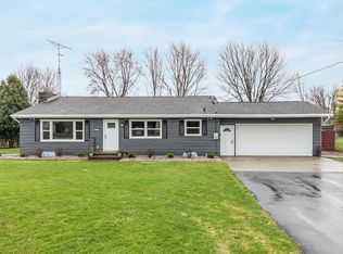 4607 W Capitol Dr, Appleton, WI 54913