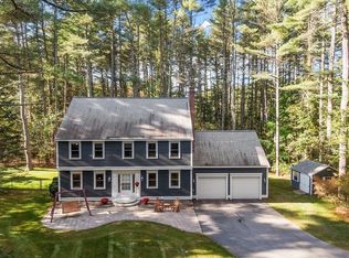 547 Groton St, Dunstable, MA 01827