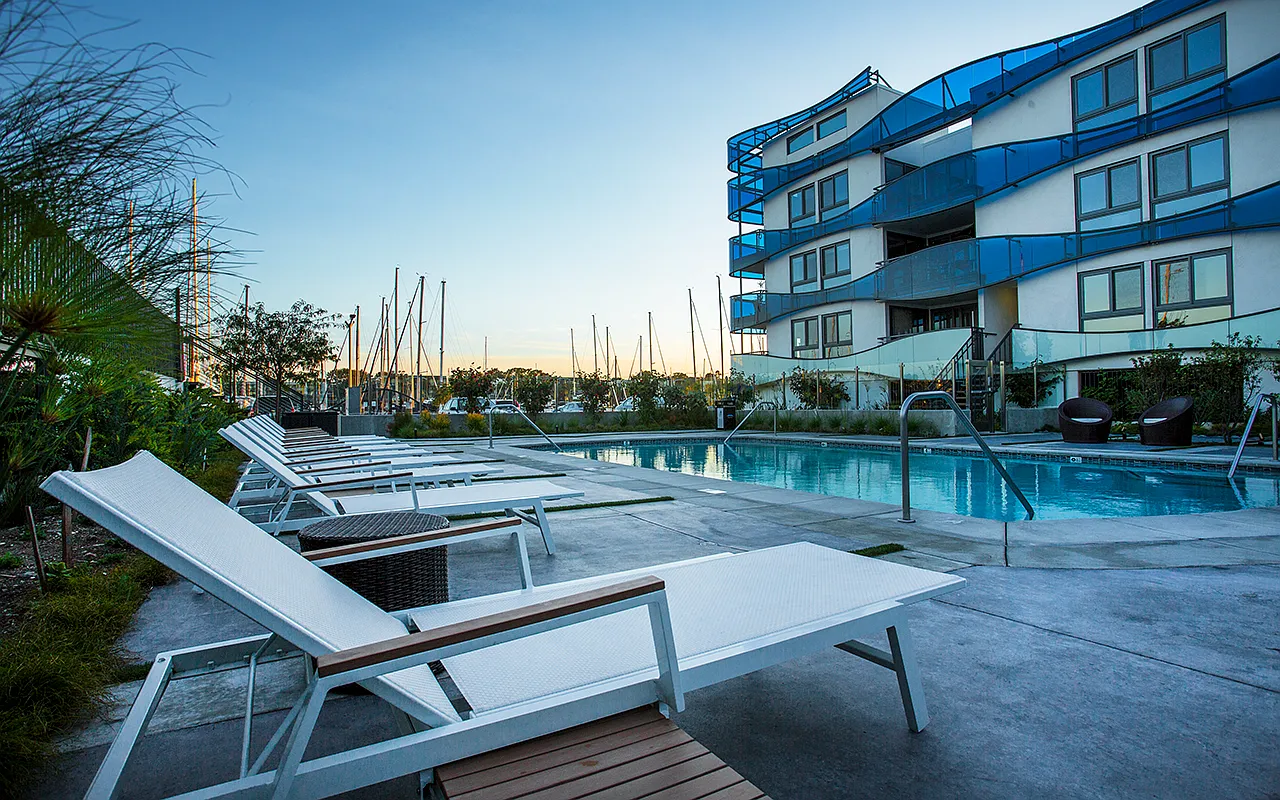Waves MDR Apartments — Photo 1