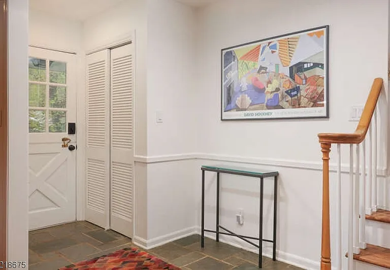 18 Skyline Dr — Photo 6