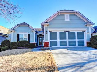 6007 Chimney Rock Dr, Hoschton, GA 30548