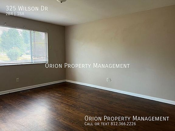 5th image of 325 Wilson St