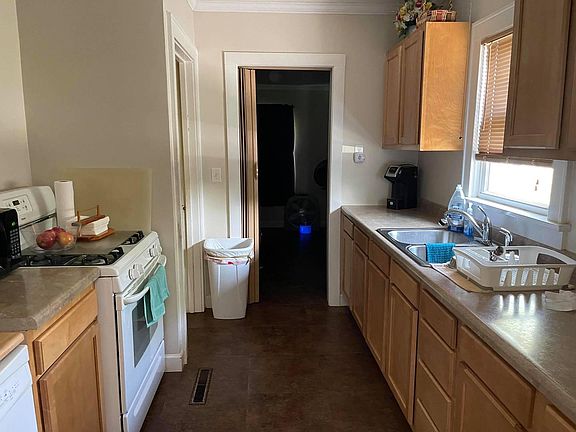 5th image of 501 N 2nd Ave