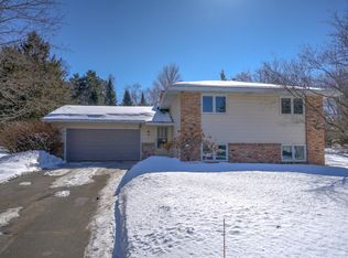16201 6th St N, Lakeland, MN 55043