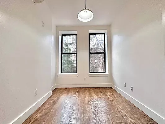 Rented by Nooklyn NYC LLC | media 11