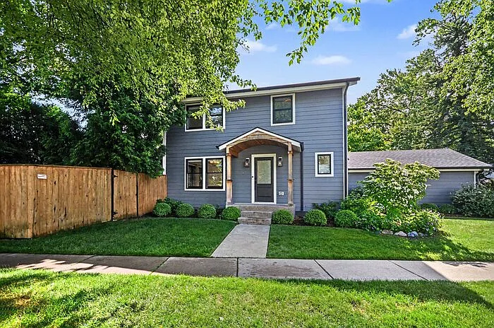 3 bed, 2.5 bath, 1650 sqft, $3,700 — Photo 2