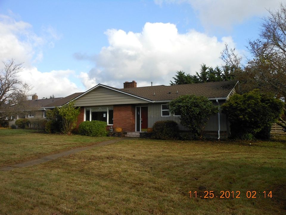 1st image of 3050 Central St SE