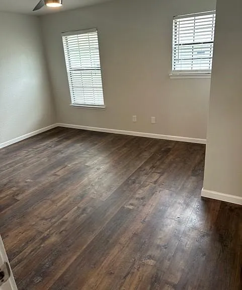 4520 Speedway #A — Photo 18