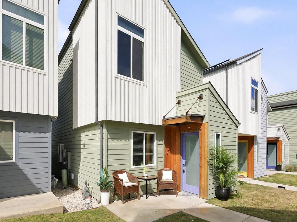 1st image of 814 N Bluff Dr #74