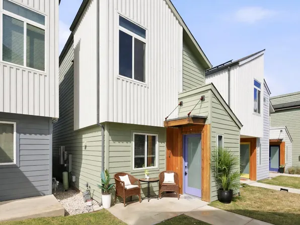 814 N Bluff Dr #74, Austin, TX 78745