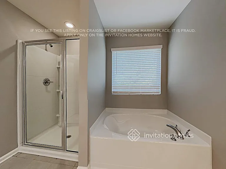 235 N Fortune Way — Photo 15