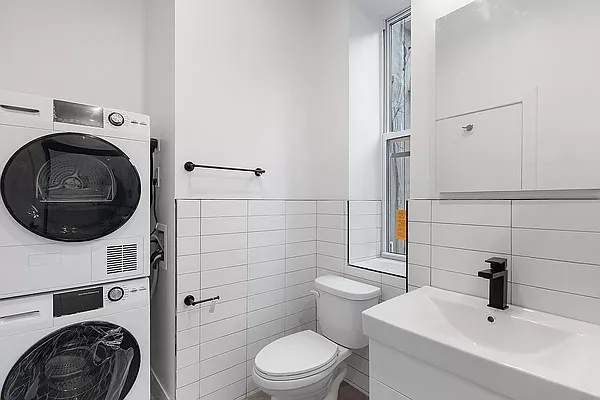 Rented by REAL New York | media 16