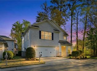 5200 Averham Dr, Virginia Beach, VA 23455