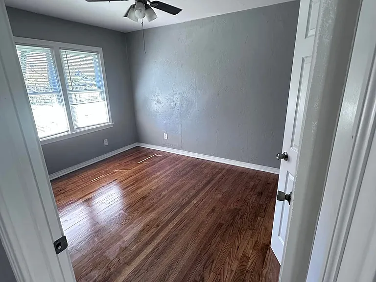 837 W Moore Ave — Photo 23