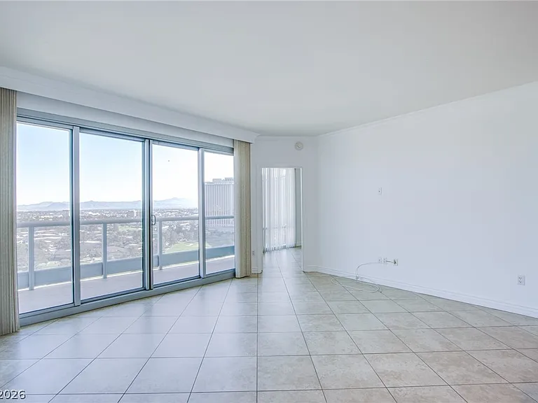 322 Karen Ave #1603 — Photo 17