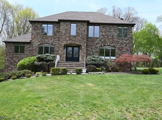 43 Lisa Ct, North Haledon Boro, NJ 07508