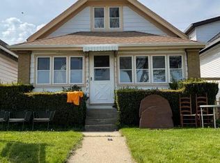817 E Keefe Ave, Milwaukee, WI 53212