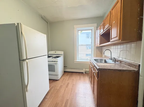 184 Garfield Ave #1, Jersey City, NJ 07305