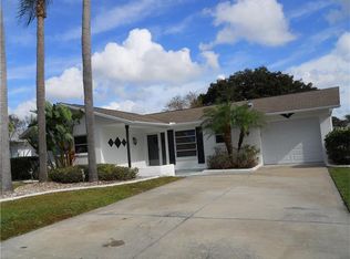 1474 Queen Anne Dr, Palm Harbor, FL 34684