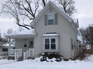 255 W Indiana Ave, Nappanee, IN 46550