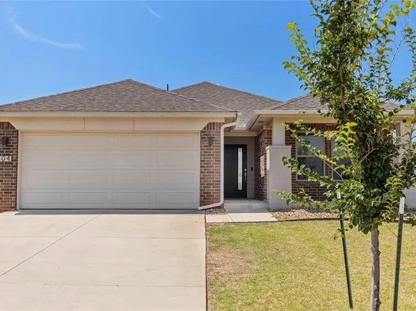 304 Anne Ct, Blanchard, OK 73010