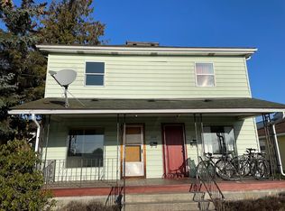 2009 D St, Bellingham, WA 98225