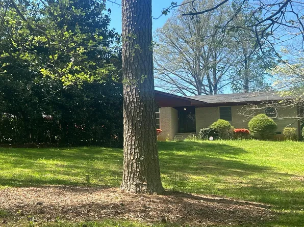 1555 Niskey Lake Rd SW, Atlanta, GA 30331